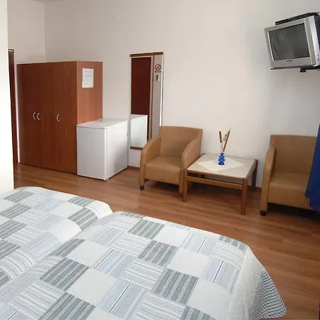 Konalic بيت ضيافة Mokošica